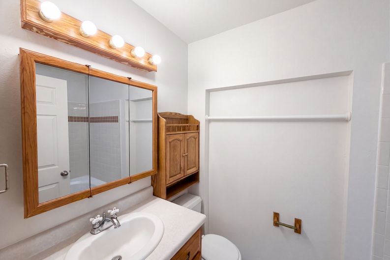 Photo 15 of 23 of 1609 Blue Quail Ct NE, Rio Rancho, NM