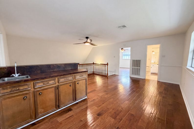 Photo 22 of 27 of 5615 Spanish Oak Dr, Houston, TX