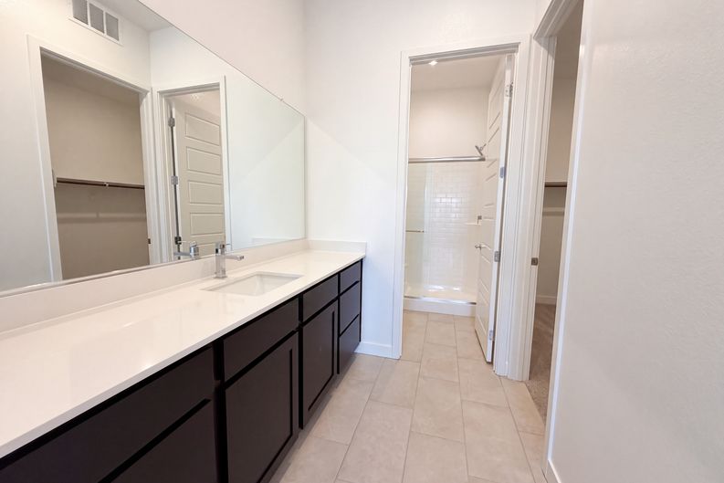 Photo 20 of 32 of 8289 Warbonnet Way, Las Vegas, NV