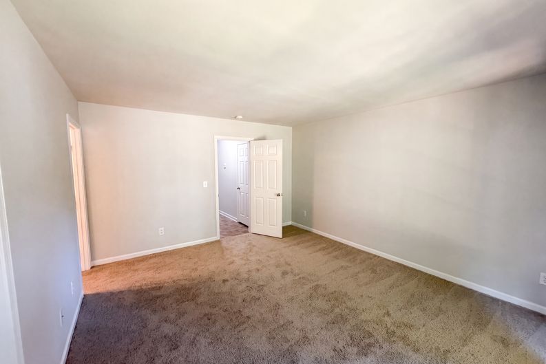 Photo 10 of 21 of 104 Sylvan Oak Way, Simpsonville, SC