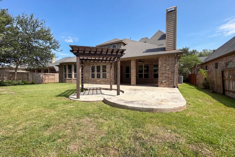 Photo 27 of 30 of 27911 Warren Park Dr, Katy, TX