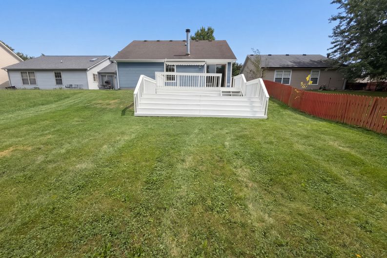 Photo 10 of 61 of 5654 Crown Vetch Pl, Indianapolis, IN