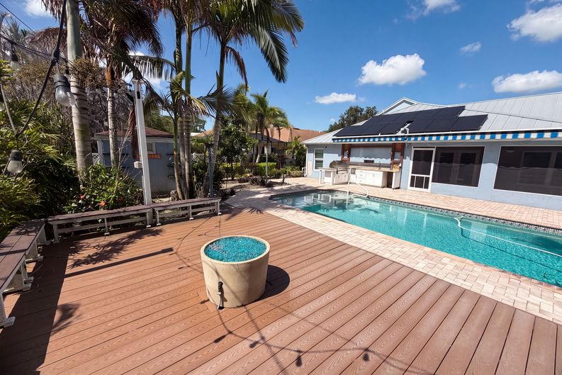 Photo 25 of 33 of 2902 Serenity Cir S, Fort Pierce, FL