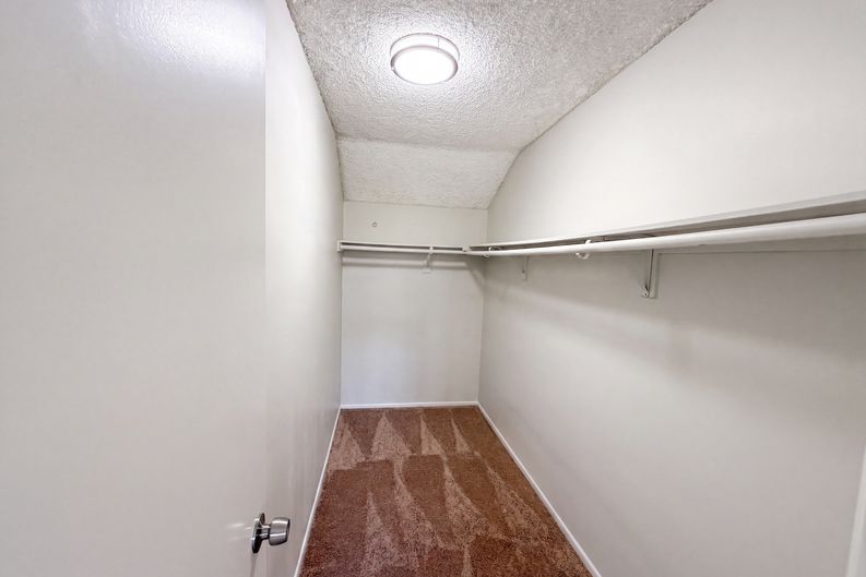 Photo 15 of 29 of 8452 Hazelwood Cir, Westminster, CA