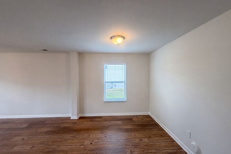 Photo 7 of 24 of 1134 Aster Way, Burlington, NC