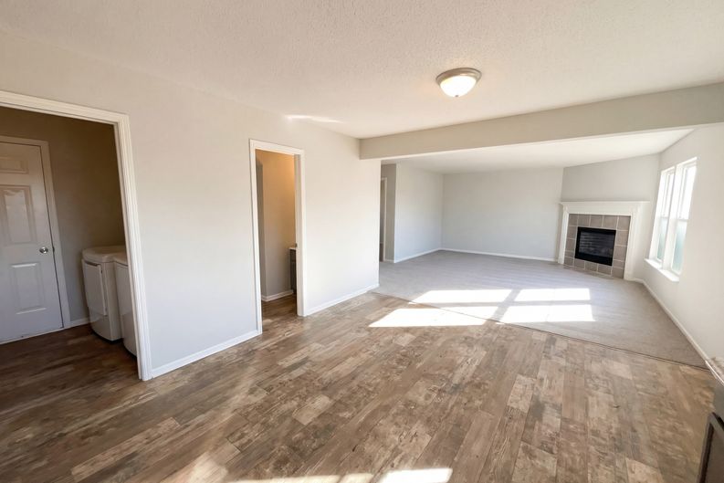Photo 9 of 20 of 8843 Cardinal Flower Ln, Indianapolis, IN