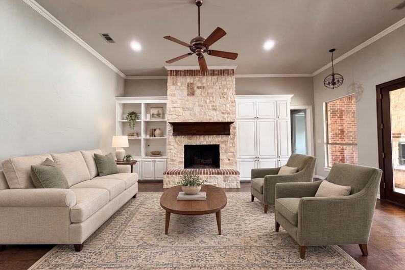 Photo 3 of 28 of 1930 Fair Oaks Ln, Prosper, TX