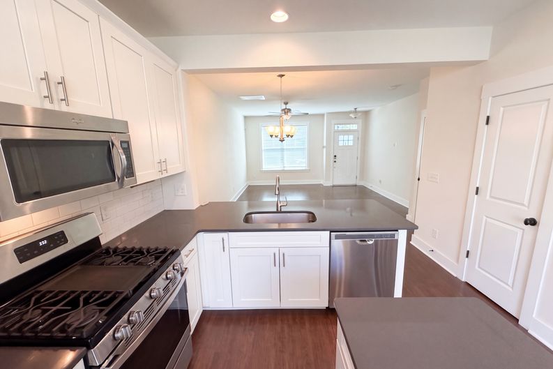 Photo 10 of 26 of 1628 Pat Garrett St, Charlotte, NC