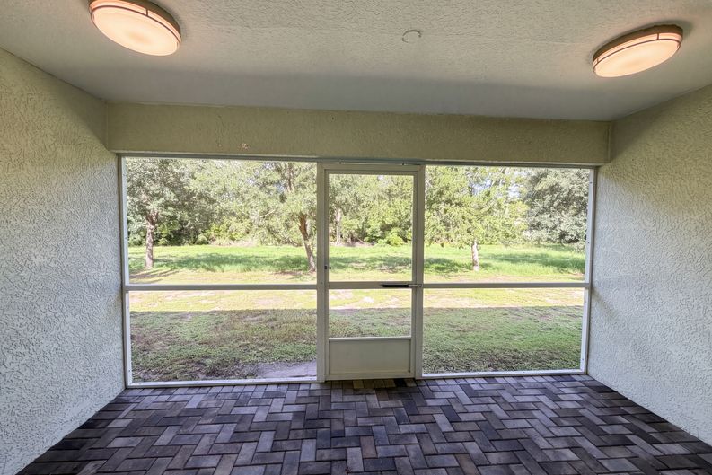 Photo 20 of 22 of 2840 S Shade Ave, Sarasota, FL