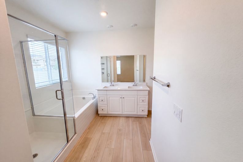 Photo 17 of 24 of 27744 Bay Ave, Moreno Valley, CA