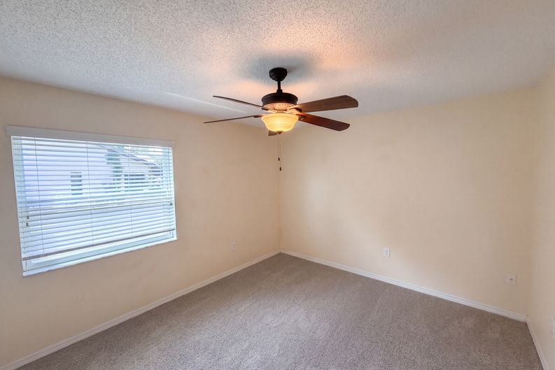 Photo 23 of 44 of 4573 Bayridge Ct, Spring Hill, FL