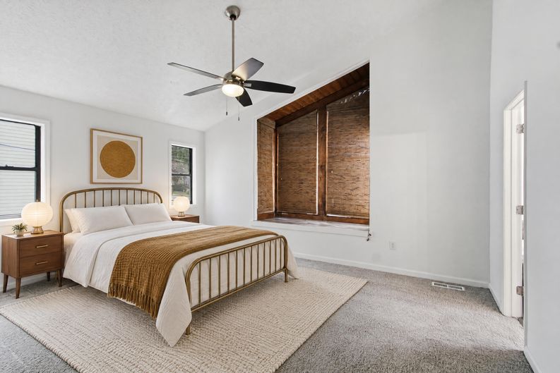 Photo 4 of 28 of 1907 Kemp Rd, Marietta, GA