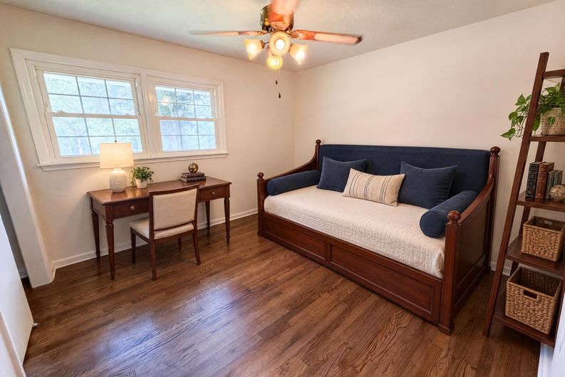 Photo 4 of 21 of 1276 Robin Rd NE, Conyers, GA