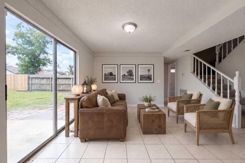 Photo 9 of 21 of 807 Mountain Meadows Dr, Katy, TX