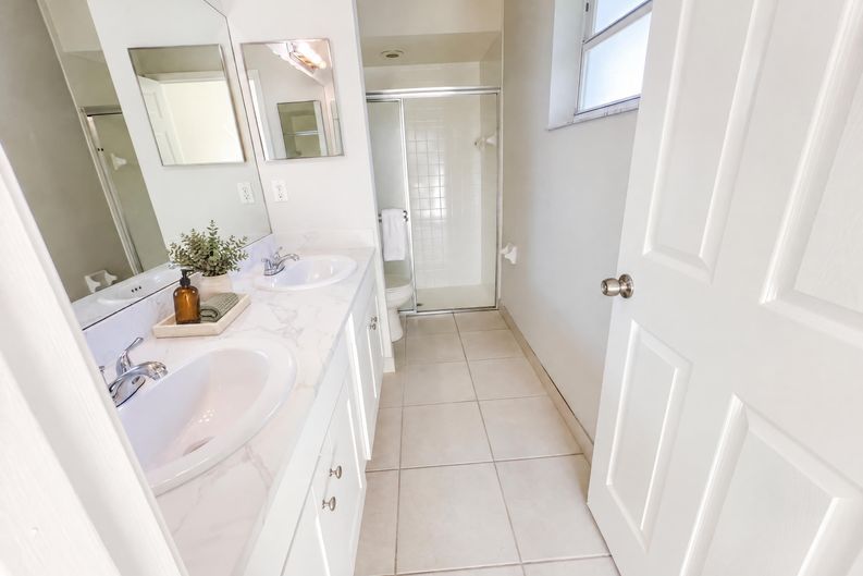 Photo 15 of 22 of 2397 SW Lejune St, Port Saint Lucie, FL