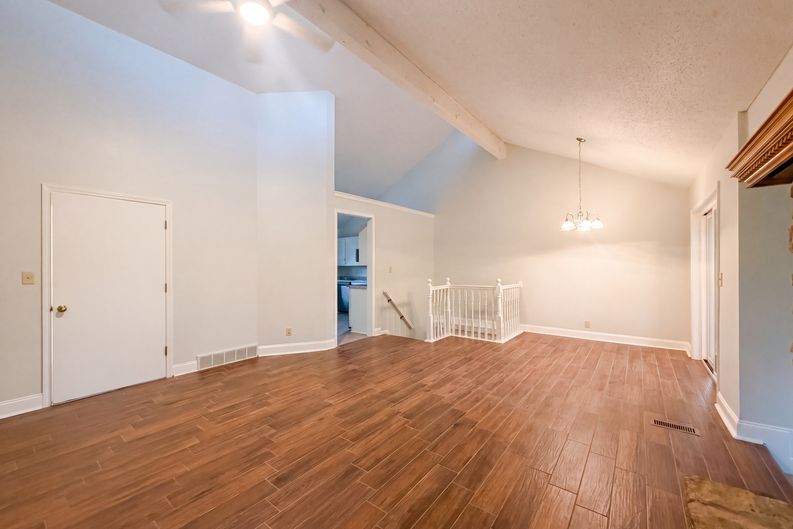 Photo 6 of 21 of 7511 Orient Ave, Kansas City, KS