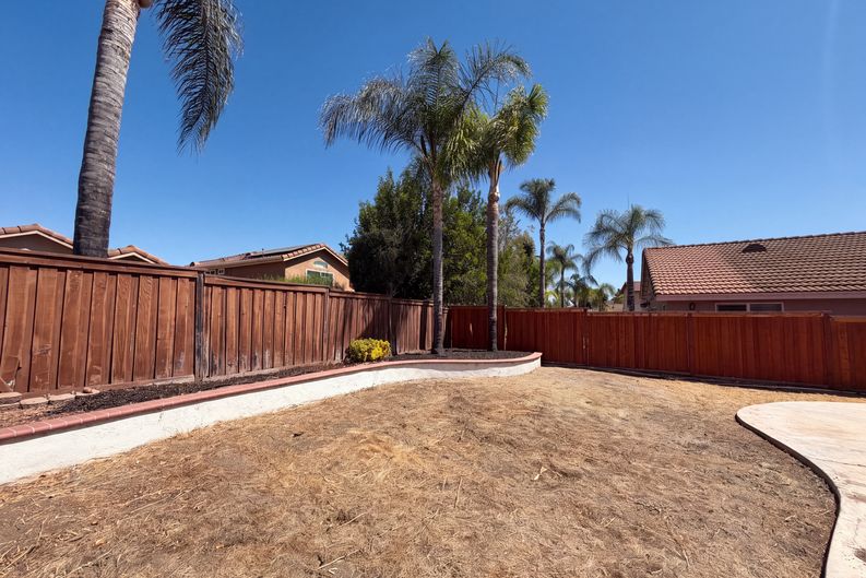 Photo 25 of 28 of 43390 Corte Almeria, Temecula, CA