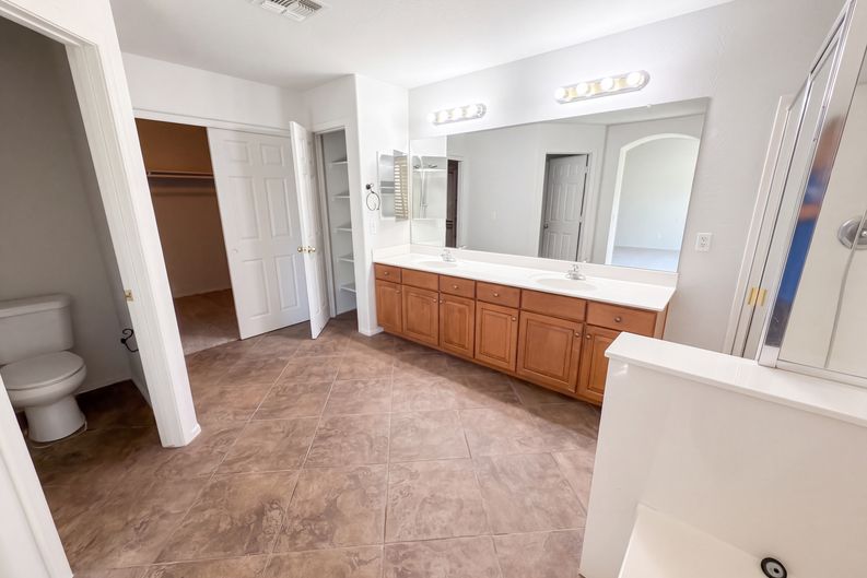 Photo 33 of 64 of 15033 W Aster Dr, Surprise, AZ
