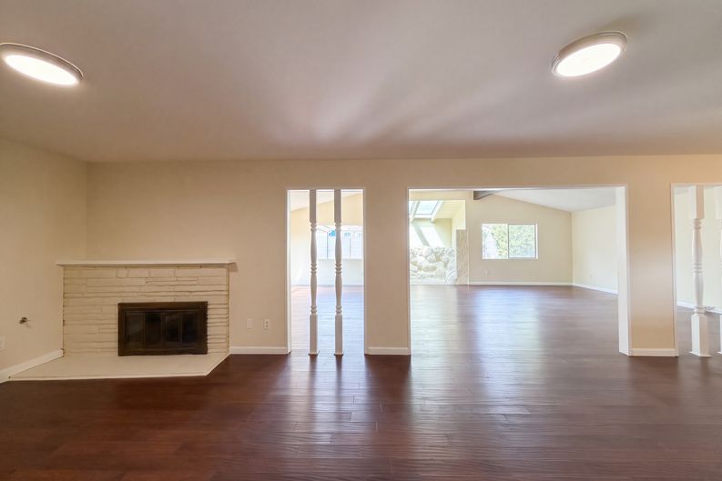 Photo 13 of 20 of 12903 Wingo St, Pacoima, CA