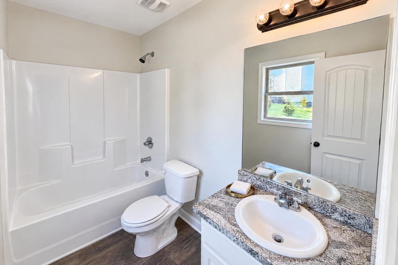 Photo 20 of 32 of 209 Brookside Dr, Lula, GA