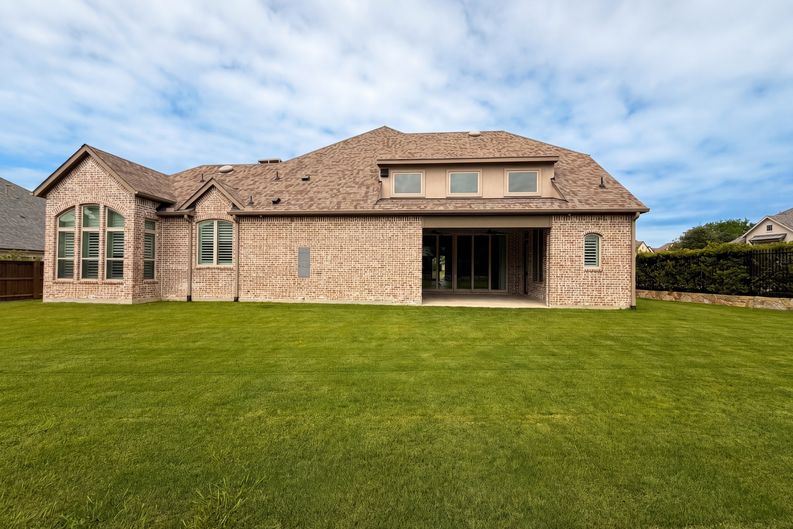 Photo 5 of 33 of 820 Hawk Wood Ln, Prosper, TX