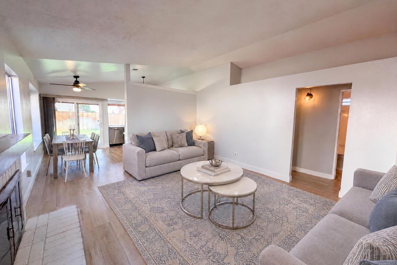 Photo 3 of 18 of 1873 Topeka Way, Colton, CA