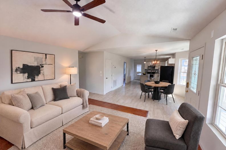 Photo 7 of 28 of 2039 Slippery Rock Cir, Sevierville, TN