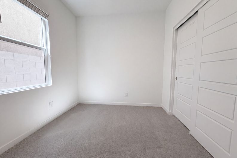 Photo 12 of 19 of 8364 Caldera Hills Ave, Las Vegas, NV