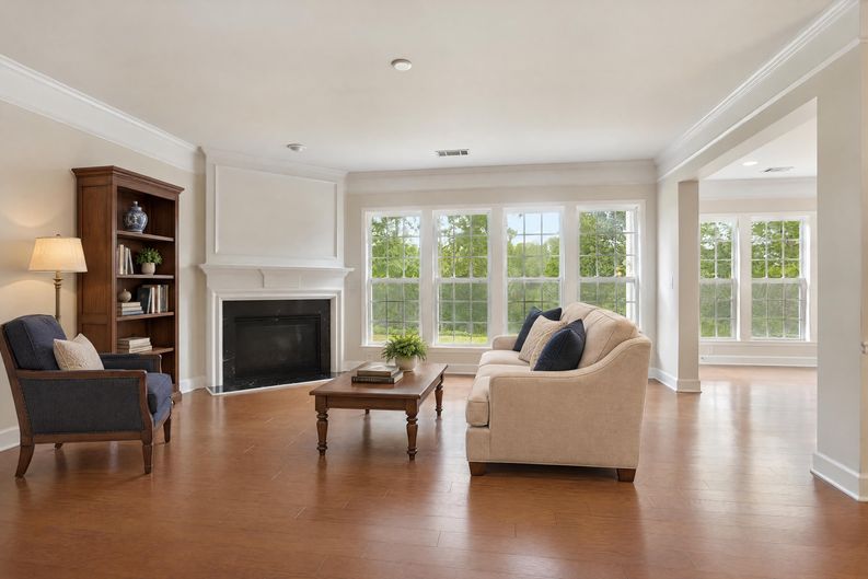 Photo 16 of 46 of 443 Tallulah Dr, Griffin, GA