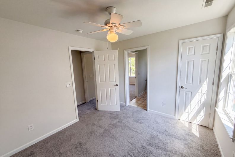 Photo 23 of 31 of 3017 Farmville Cir, Spring Hill, TN