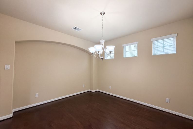 Photo 29 of 40 of 9003 Newcroft Ct, Tomball, TX