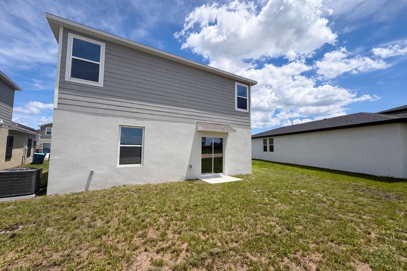 Photo 19 of 21 of 4373 River Beacon Blvd, Davenport, FL