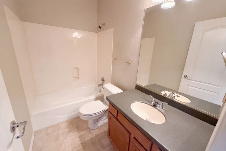 Photo 21 of 26 of 2090 W Corona Dr, Chandler, AZ
