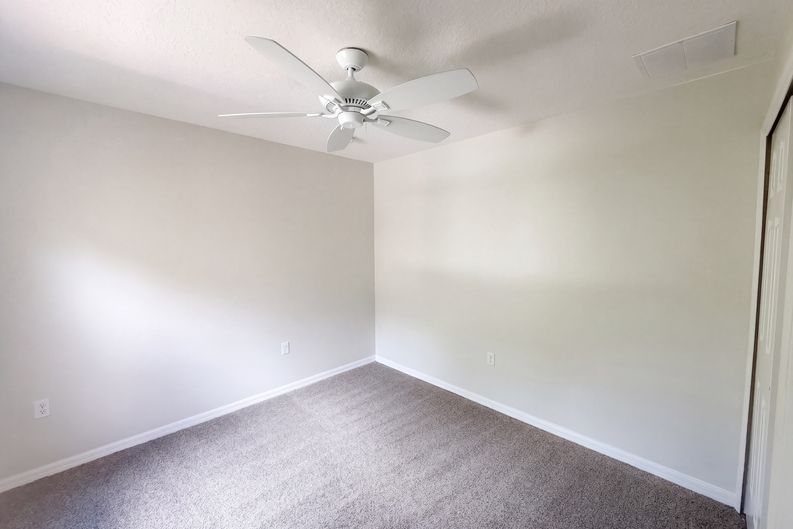 Photo 5 of 40 of 17534 Balmaha Dr, Land O Lakes, FL