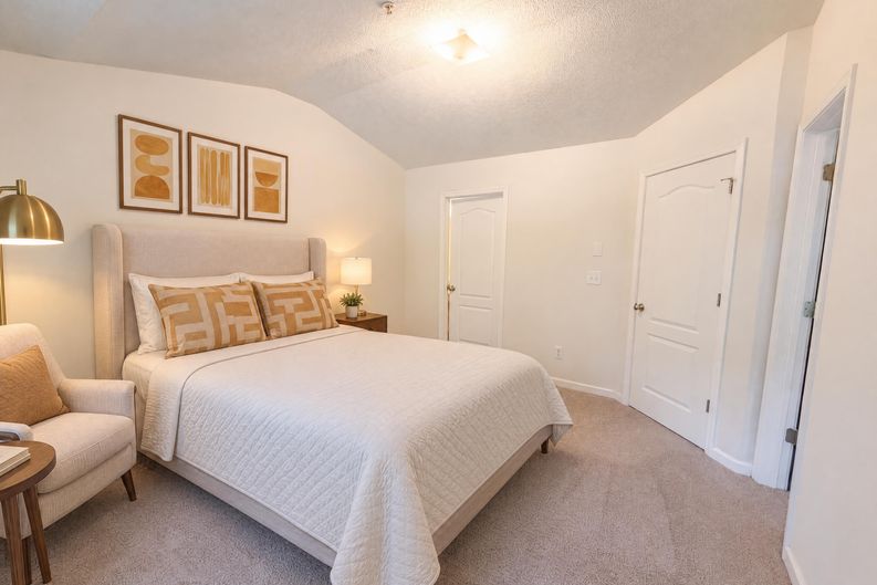 Photo 11 of 21 of 1689 Broad River Rd, Atlanta, GA