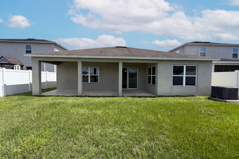 Photo 5 of 31 of 11534 Brighton Knoll Loop, Riverview, FL