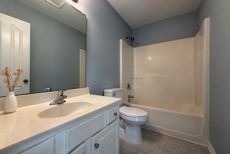 Photo 9 of 20 of 161 Patterdale Pl, Benson, NC