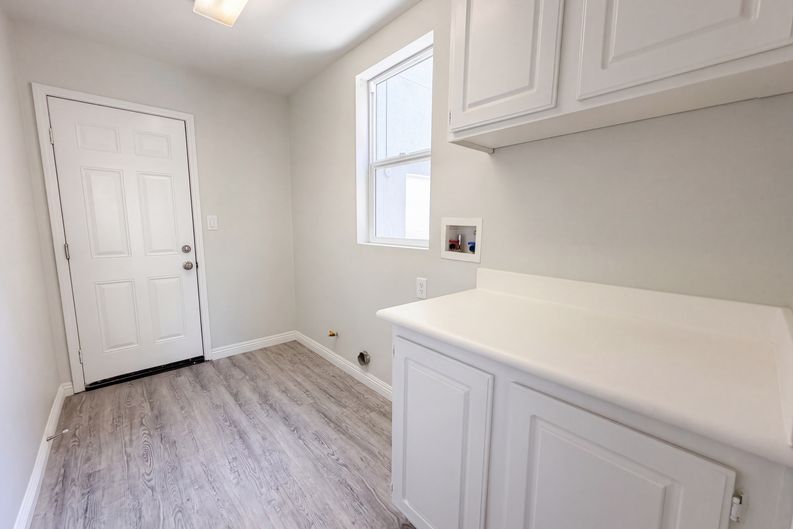 Photo 23 of 33 of 1265 Lavender Ln, Hemet, CA