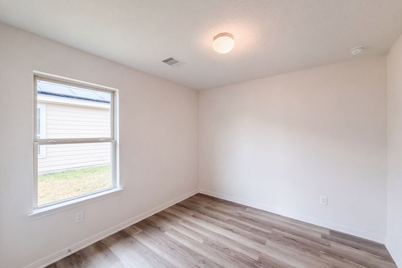 Photo 10 of 16 of 4814 Westfield Pines Dr, Katy, TX
