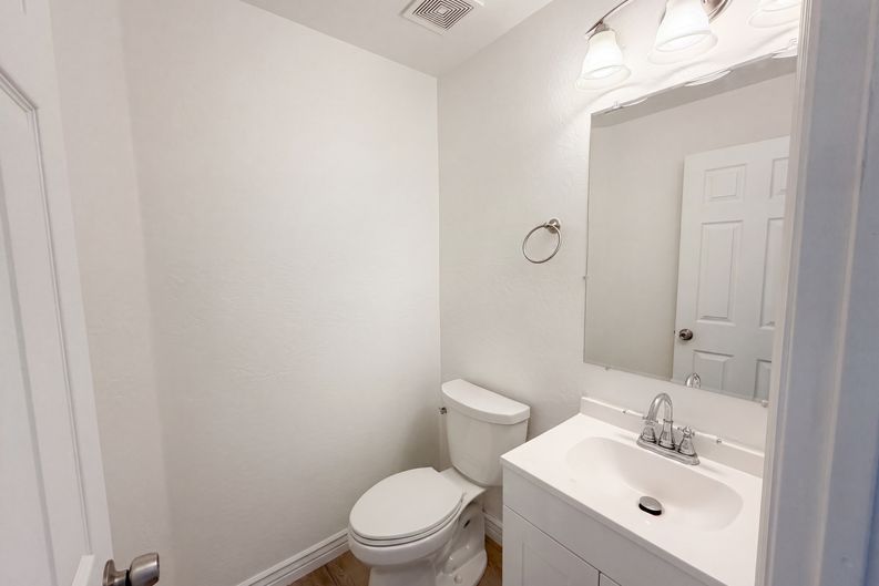 Photo 13 of 32 of 17249 W Cocopah St, Goodyear, AZ
