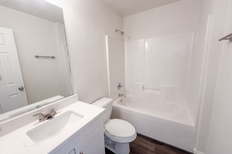 Photo 17 of 22 of 6205 Lea Ray Dr, Greensboro, NC