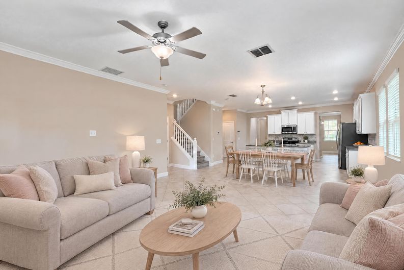 Photo 6 of 34 of 6244 English Hollow Rd, Tampa, FL