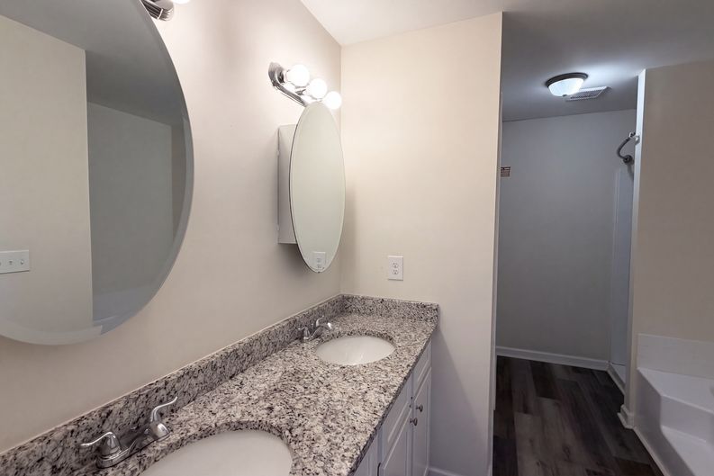 Photo 10 of 18 of 90 Ascott Trce, Covington, GA