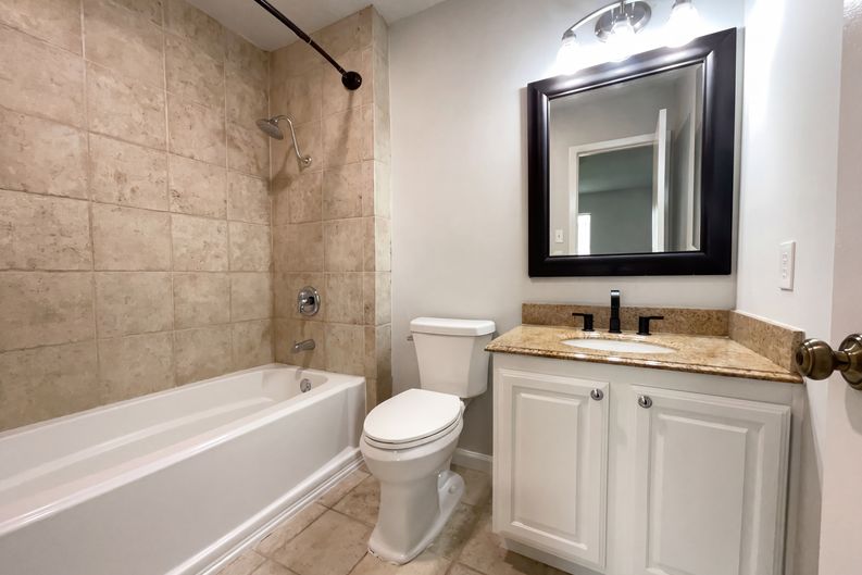 Photo 12 of 16 of 3801 Grecian Ct, Plano, TX