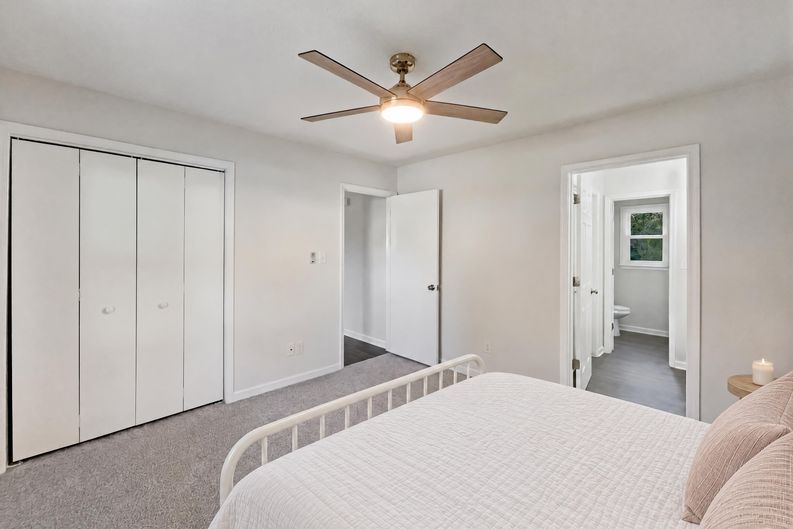 Photo 15 of 18 of 4051 Gordon Ct, Winston Salem, NC