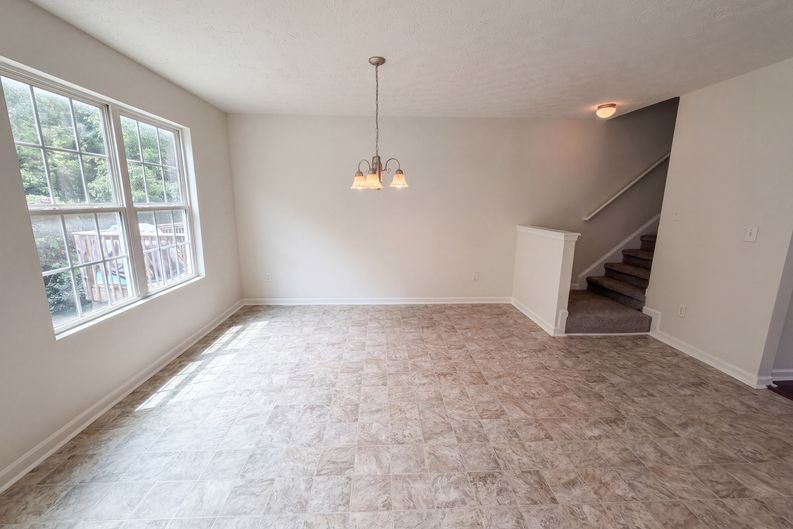 Photo 7 of 27 of 6369 Redan Sq, Lithonia, GA
