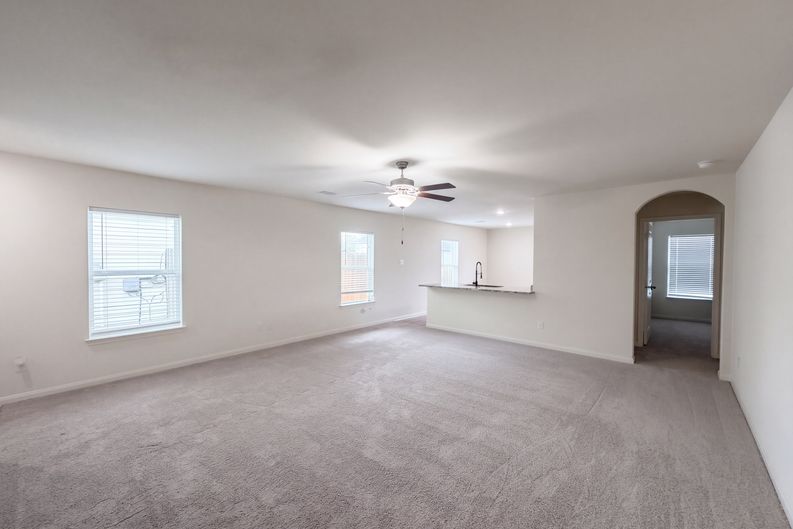Photo 7 of 16 of 6115 El Oro Dr, Houston, TX