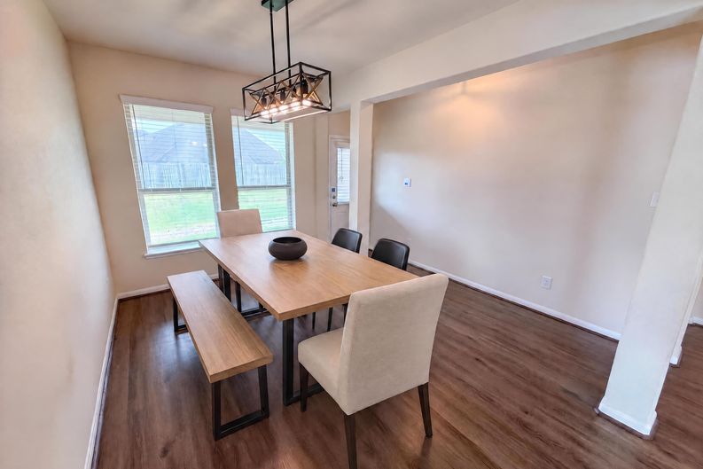 Photo 10 of 29 of 12338 Bedford Bend Dr, Humble, TX