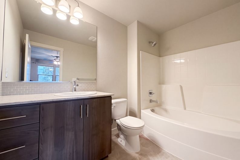 Photo 15 of 18 of 16417 NW Chadwick Way, Portland, OR