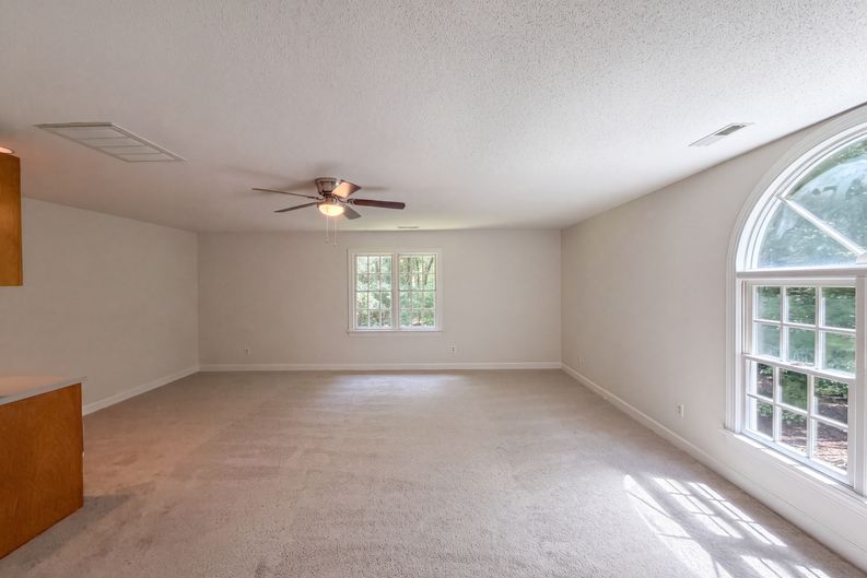 Photo 5 of 20 of 2501 Dunmore Ct, Wake Forest, NC